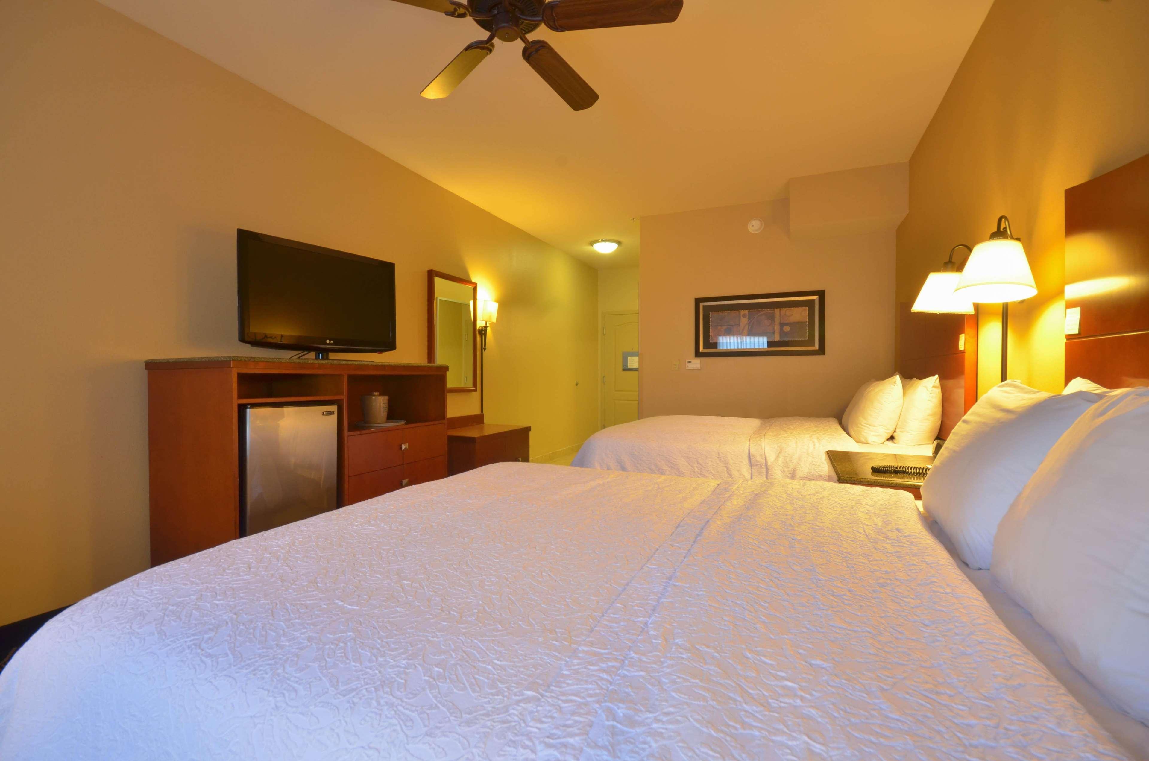 Hampton Inn Bryant Εξωτερικό φωτογραφία